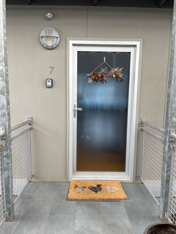 734 Apartment-2 Bedroom And 2 Bathroom Accommodation, Sleeps 4 Margaret River Esterno foto